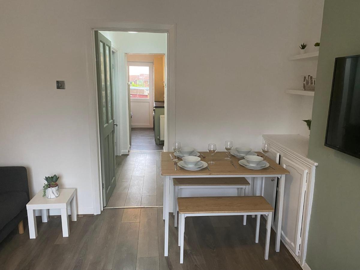 Montrose - Perfect Contractor Stay, Own Driveway, 3 Bedrooms Gateshead Extérieur photo